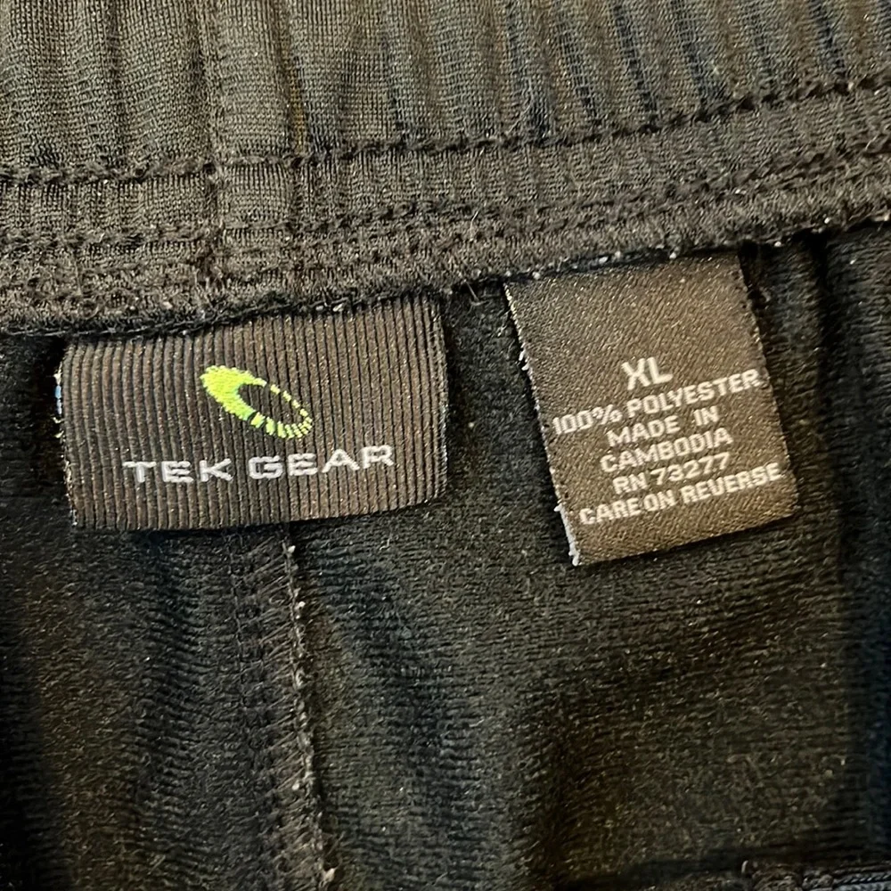 Tek Gear gym pants boys XL basketball black drawstring waist zipper pant leg